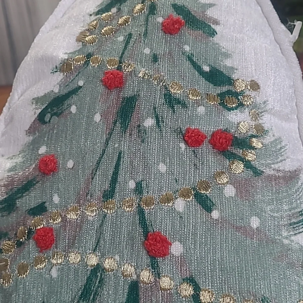 New with tag! Hallmark Holiday Christmas Tree Pillow Embroidered Metallic Accent